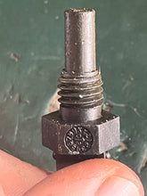 Load image into Gallery viewer, 60 50 40 hp Mercury TEMPERATURE SENSOR 2-pin 8M0148668 four stroke EFI