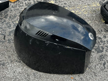 Cargar imagen en el visor de la galería, LOCAL PICK UP ONLY: 200 - 300 hp Evinrude E-tec ENGINE COVER 0285808 285808 two stroke BRP