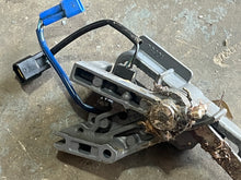 Cargar imagen en el visor de la galería, f 250 hp Yamaha THROTTLE CONTROL BRACKETS 69J-44176-01-1S 69J-44117-00-1S, SWITCH 60V-8259F-00-00 SHIFT SWITCH 69J-8259F-00-