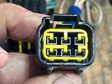 Charger l'image dans la galerie, 200 175 150 hp Yamaha 62H-85540-00-00 CDI CU2682 1994-95 two stroke 150 175 superseded # 62H-85540-00-00