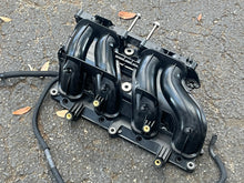 Charger l'image dans la galerie, f 150 hp Yamaha 63P-13641-00-00 INTAKE MANIFOLD 2004-2014 four stroke