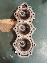 Charger l'image dans la galerie, 40 50 hp Nissan Tohatsu CYLINDER HEAD COVER 3C8010210 Two Stroke 2002