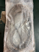 Charger l'image dans la galerie, Mercury SERPENTINE BELT 57-865615001 sterndrive inboard OMC new old stock