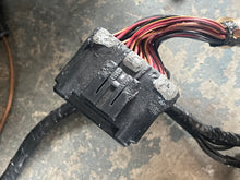 Charger l'image dans la galerie, VF 225 250 200 hp Yamaha WIRE HARNESS ASSY 6CB-82590-02-00 four stroke 2013-2015 4.2 Liter