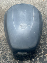 Charger l'image dans la galerie, LOCAL PICK UP ONLY - f 225 hp Yamaha 69J-42610-00-8D TOP COWLING Engine Cover four stroke 2002-2010 - NO SHIPPING