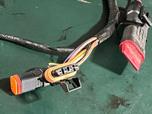Load image into Gallery viewer, ❌90 115 hp Johnson 0584762 ENGINE CABLE ASSY 0586228 RELAY & CABLE ASSY nla 0334191 relay BRACKET ois 1998-2001 TWO STROKE