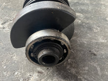 Load image into Gallery viewer, sold ebay nov2025—-150 - 200 hp Yamaha CRANKSHAFT 6G5-11411-00-00 two stroke 1984-2000 some 220 225 hp