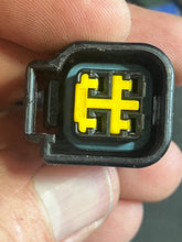 Cargar imagen en el visor de la galería, 250 225 hp Yamaha CDI CONTROL UNIT 62J-85540-00-00 62J-00 f8t30673 Two Stroke 76 Degree 1994-1995
