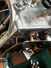 Load image into Gallery viewer, 115 hp Yamaha CARBURETOR SET 6E503 two stroke v4 6E5-14301-03-00 6E5-14302-03-00