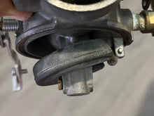 Load image into Gallery viewer, 90 85 hp Force Tillotson CARBURETOR WB-100c 832061-3 two stroke NEEDS NEW GASKETS - cleaned