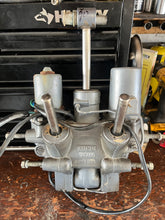Load image into Gallery viewer, 85 90 75 hp Yamaha POWER TRIM & TILT ASSY 6H1-43800-13-4D 6H1-13 two stroke 1994-1996 some 70 60 compatibility