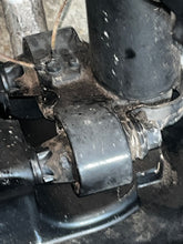 Load image into Gallery viewer, 40 45 30 50 60 hp Mercury Yama-Merc MIDSECTION with POWER TRIM four stroke SWIVEL BRACKET 850066A1 STEERING ARM 825222F3 SWIV
