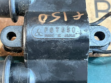 Load image into Gallery viewer, f 150 hp Yamaha 63P-82310-01-00 IGNITION COIL f6t557 63P-82310-01-00 63P-82341-00-00 63P-82342-00-00 HIGH TENSION CORD 2004-2