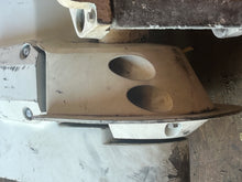 Load image into Gallery viewer, 150 hp Evinrude 25” MIDSECTION SWIVEL 0434724 0435006 STEERING ARM 0436983 HOUSING 0340731 0338664 stern BRACKETS 0335489 033