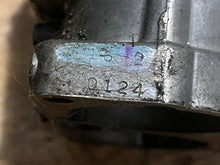Cargar imagen en el visor de la galería, 200 175 150 hp Mercury CARBURETOR SET WMH-16 top 3308-9672A44 3311-818650A4 818650A52, center 3308-9672A45 818650A5 818650A53
