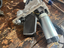 Load image into Gallery viewer, DF 200 175 150 hp Suzuki vst FUEL VAPOR SEPARATOR 15600-96J02 four stroke 2015-2019 FUEL FILTER 15440-96J01
