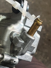 Cargar imagen en el visor de la galería, sold mar2026——PARTS ONLY - DF 50 40 hp Suzuki VST 15600-87J01 15600-87J11 FUEL VAPOR SEPARATOR Four Stroke 1999-2010 NO FUEL