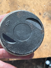 Cargar imagen en el visor de la galería, 40 30 hp Mercury EFI PISTON STANDARD 893524T07 CONNECTING ROD 856065T1 four stroke 3 cylinder 2005