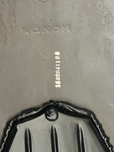 Cargar imagen en el visor de la galería, BF 135 150 hp Honda ENGINE COVER 63100-ZY6-050ZB four stroke 2016