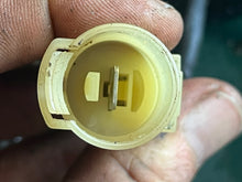 Cargar imagen en el visor de la galería, BF 200 225 hp Honda POWER TILT RELAY 38550-ZY3-A01 four stroke 2006-up