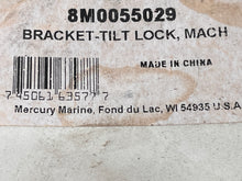 Cargar imagen en el visor de la galería, 200 - 400 hp Mercury Verado TILT LOCK BRACKET 8M0055029 8M0055028 four stroke
