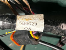 Cargar imagen en el visor de la galería, 200 225 hp Johnson Evinrude ENGINE HARNESS motor cable assy 586023 0586243 two stroke v6