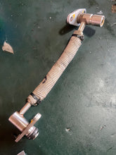 Cargar imagen en el visor de la galería, 250 hp Yamaha FUEL PIPE 3 60V-13973-10-00 two stroke HPDI 3.3 liter 2003-2008 60V-13973-00-00 some compatibility 225 300 hp