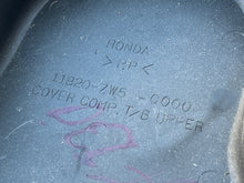 Cargar imagen en el visor de la galería, BF 130 115 hp Honda UPPER TIMING BELT COVER 11820-ZW5-010 four stroke 1999-up