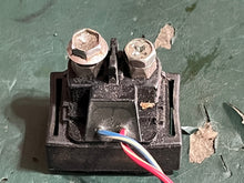 Charger l'image dans la galerie, DF 30 25 hp Suzuki STARTER MOTOR RELAY 31800-94L00 four stroke 2015-2020