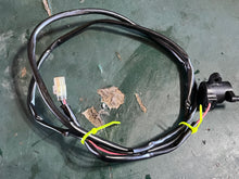 Charger l'image dans la galerie, f 90 75 hp Yamaha TRIM SENDER 67H-83672-00-00 four stroke 2004-2008 some compatibility 115 130 150 175 200 225 250 300 hp