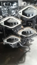Cargar imagen en el visor de la galería, 140 hp Evinrude Johnson v4 Looper CYLINDER CRANKCASE ASSY 0432407 0437405 0438029 0438796 TWO STROKE powerhead 1989 good cold