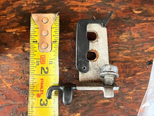 Load image into Gallery viewer, sold may2026—-150 175 200 hp Yamaha REMOTE CONTROL BRACKET 68F-48531-10-00 68F-48531-00-00 two stroke HPDI 2000-2005