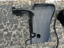 Charger l'image dans la galerie, 115 100 hp Mercury BOTTOM COWLS 8M0107317 878587A02 858743A04 INSERT 897658T SEAL COWL 8M0000413 four stroke EFI