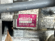 Load image into Gallery viewer, 150 175 200 hp Yamaha HIGH PRESSURE FUEL PUMP 68F-13910-10-00 68F-13910-00-00 two stroke 2004-2012