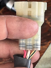 Cargar imagen en el visor de la galería, BF 250 225 200 hp MECHANICAL ENGINES 36452-ZW7-410AH four stroke FOR 3-pin main harnesses - some 40 - 250 hp compatibility