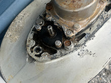 Cargar imagen en el visor de la galería, BF 90 75 hp Honda lower unit 20” 41100-ZW1-003ZA four stroke 1997 pressure-tested