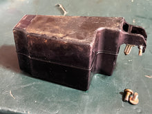 Cargar imagen en el visor de la galería, 150 - 300 hp Yamaha vst VAPOR SEPARATOR FLOAT 66K-14985-00-00 NEEDLE 65L-14546-00-00 PIN 66K-14548-01-00 Two Stroke hpdi 1999