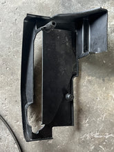 Charger l'image dans la galerie, f 100 80 hp Yamaha TERMINAL COVER electrical 67F-81916-00-00 four stroke 1999
