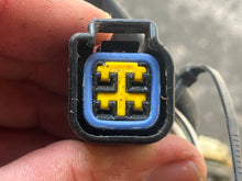 Charger l'image dans la galerie, 115 130 hp Yamaha 6E5-85580-00-00 6N7-85580-00-00 PULSER COIL New-style TWO STROKE 1990-2004