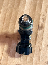 Cargar imagen en el visor de la galería, f 115 hp Yamaha fuel INJECTOR 6EK-13761-00-00 four stroke 2014-2021 CLIP 6AW-13577-10-00 some 130 hp compatibility