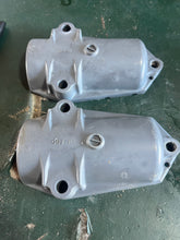 Cargar imagen en el visor de la galería, DF 200 hp Suzuki LOWER MOTOR MOUNT COVERS 54221-96J00 four stroke 2015-2024 some compatibility 150 175 hp