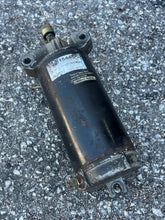 Cargar imagen en el visor de la galería, 250 hp Mercury STARTER MOTOR 50-8184455 two stroke EFI 1994-1996 some compatibility 225 300 hp