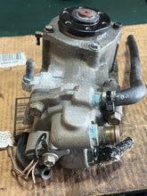 Cargar imagen en el visor de la galería, 200 225 250 hp DFI Mercury 828123T32 COMPRESSOR ASSEMBLY Air, 13536A14 Temperature Sensor Fuel Management 2002-2006 two strok
