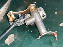 Charger l'image dans la galerie, DF 115 hp Suzuki CLUTCH LEVER 21110-92J00 CLUTCH HOLDER LEVER 21151-92J00, CLUTCH SHAFT ARM 21230-92J00 NEUTRAL SWITCH 37721-