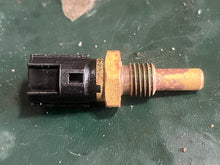 Charger l'image dans la galerie, f 90 hp Yamaha THERMOSENSOR 67F-85790-00-00 four stroke some 75 80 100 115 hp compatibility