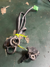 Cargar imagen en el visor de la galería, BF 130 115 hp Honda TRIM ANGLE SENSOR sender 35660-ZW5-013 four stroke ‘99 may be compatible with BF 135 150 hp