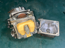 Cargar imagen en el visor de la galería, 50 40 hp Yamaha Mercury 62Y-14901-20-00 CARBURETOR SET four stroke 62Y-14902-20-00 62Y-14903-20-00 62Y-14904-20-00 825073T11