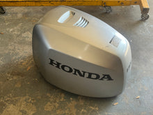 Cargar imagen en el visor de la galería, BF 135 150 hp Honda ENGINE COVER 63100-ZY6-050ZB four stroke 2016