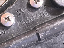 Cargar imagen en el visor de la galería, parts 9.9 15 hp Johnson Evinrude 338478 334045 mx332478 CARBURETOR, top johnson 436316 two stroke