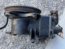 Cargar imagen en el visor de la galería, 135 150 175 hp Mercury AIR COMPRESSOR 831998A10 831998-c1 831998A13 two stroke 2.5 DFI 831998A9 831998A22 899113A03 8M0050656